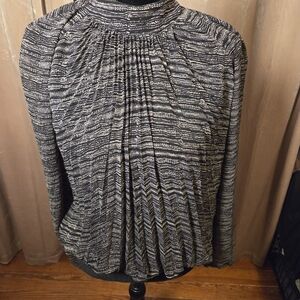 Elegant Black and White Women's Top